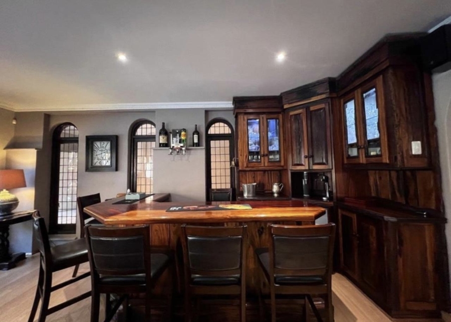 4 Bedroom Property for Sale in Kimberley Central Northern Cape